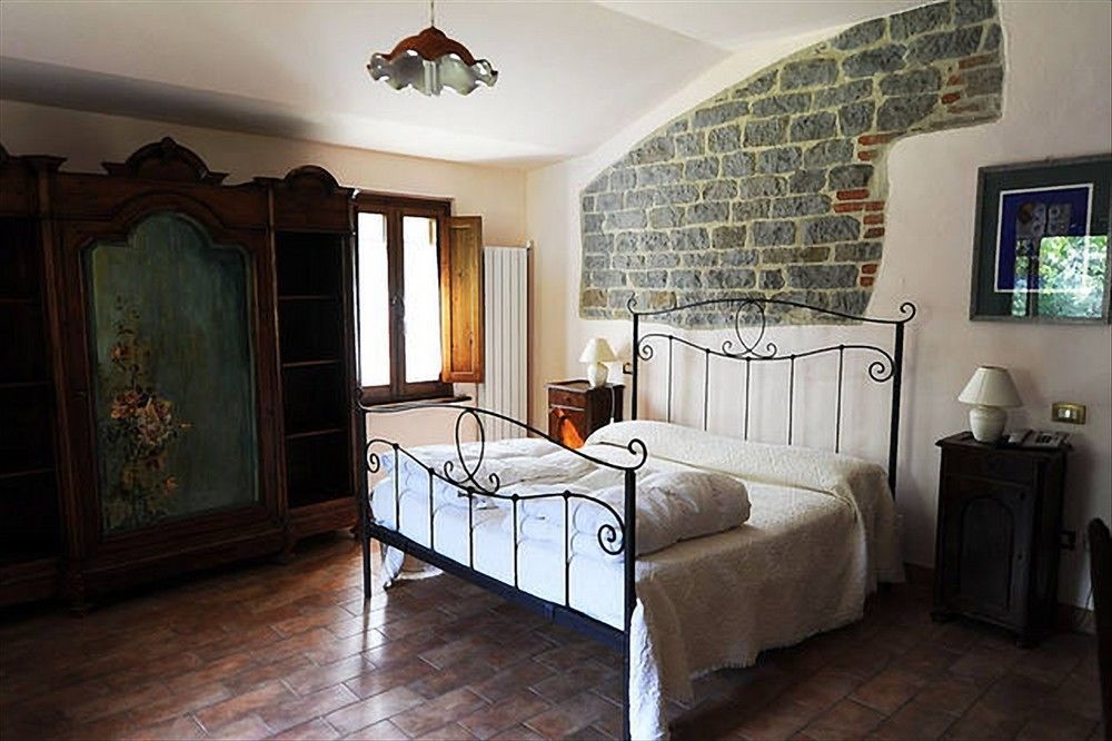 Agriturismo La Ferraia Pianello  Экстерьер фото