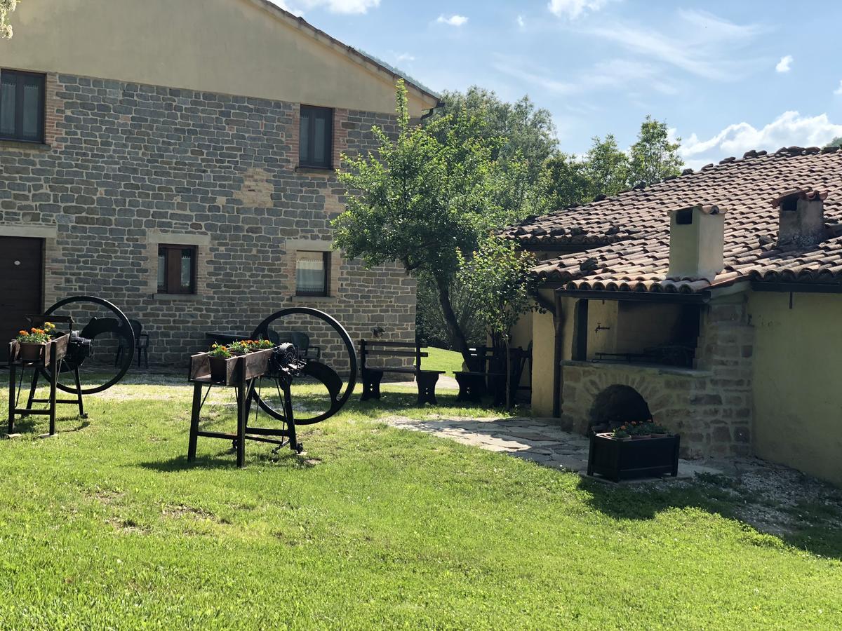 Agriturismo La Ferraia Pianello  Экстерьер фото